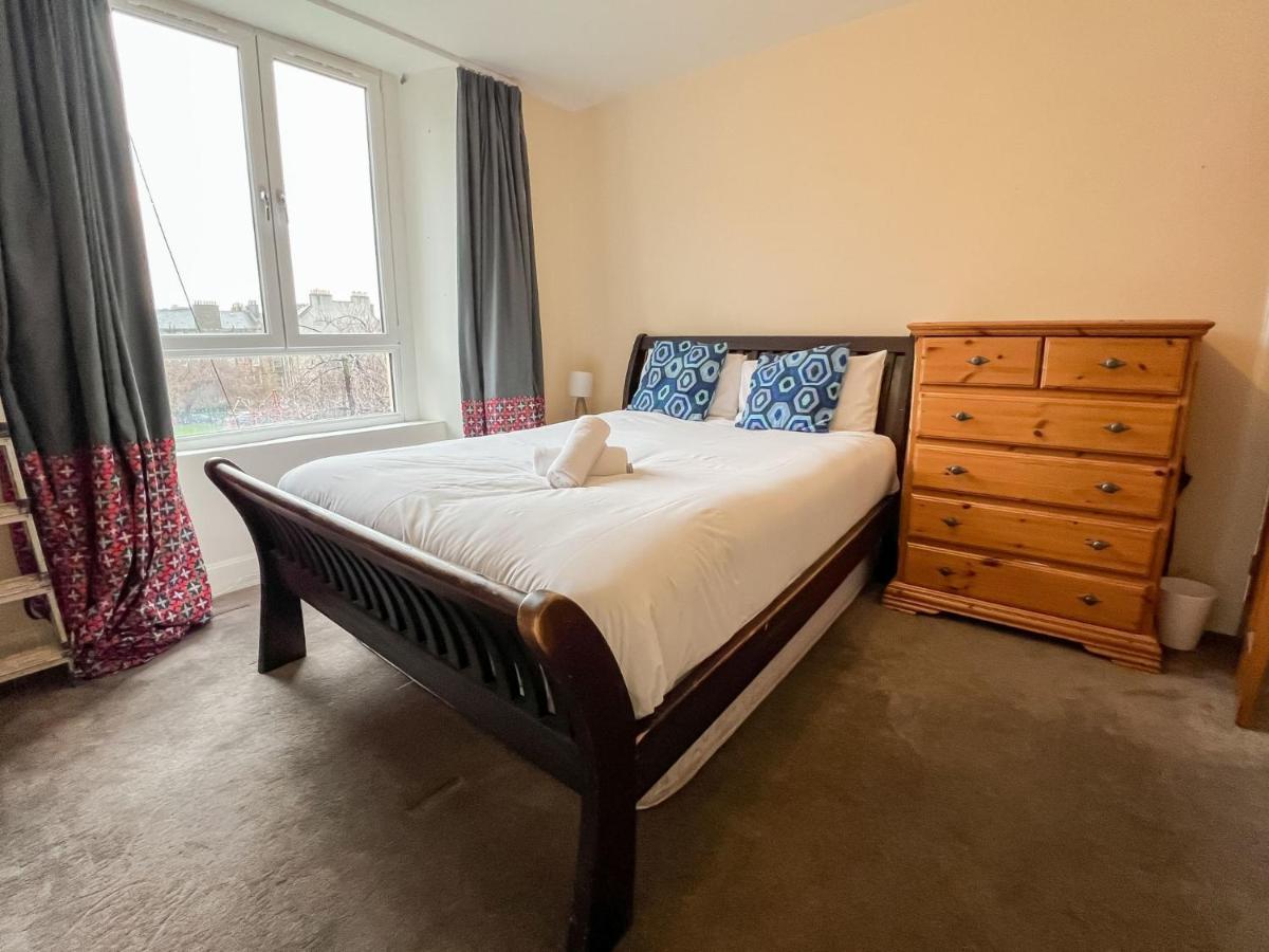 Convenient 2Br Flat Gorgie Edinburgh Apartamento Exterior foto