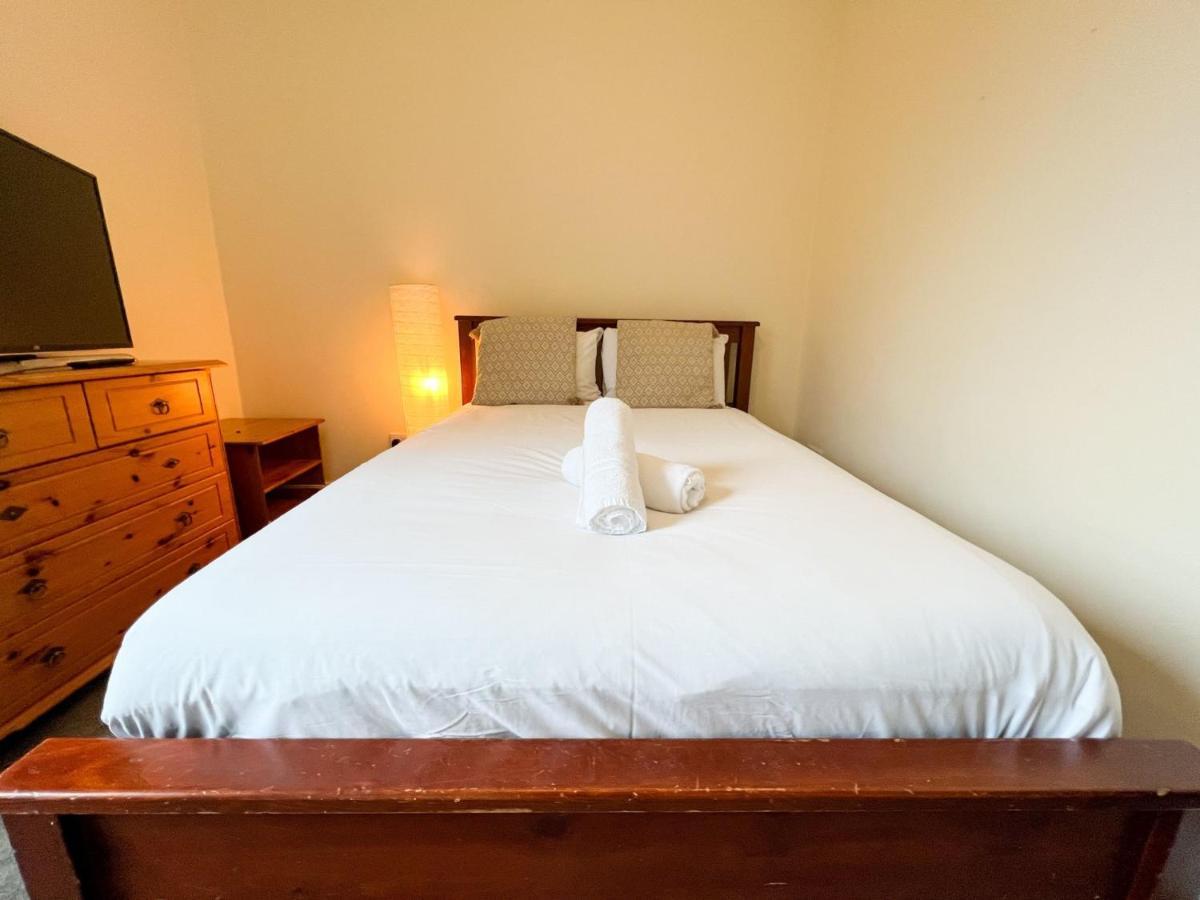 Convenient 2Br Flat Gorgie Edinburgh Apartamento Exterior foto